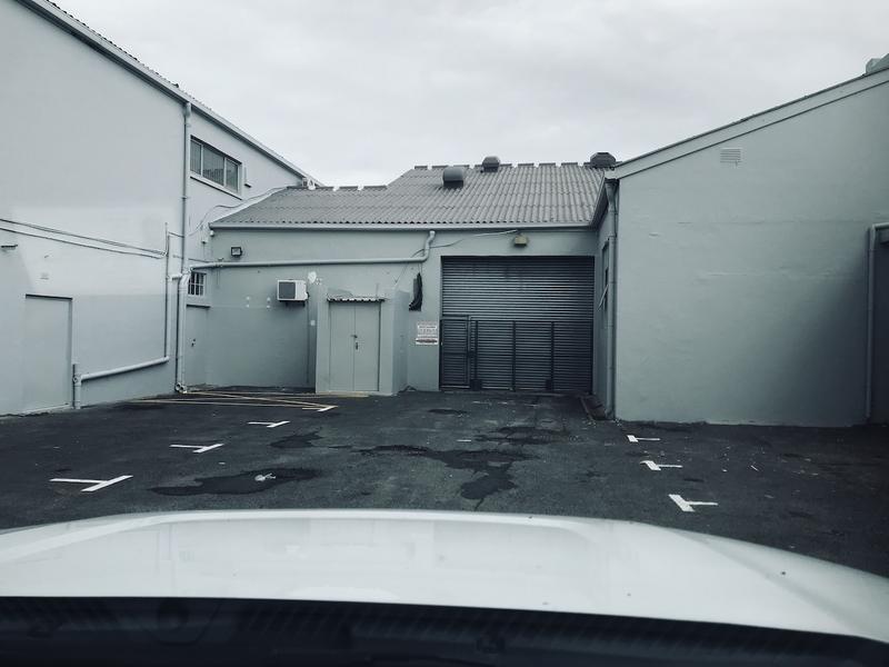 To Let Commercial Property for Rent in Paarden Eiland Western Cape